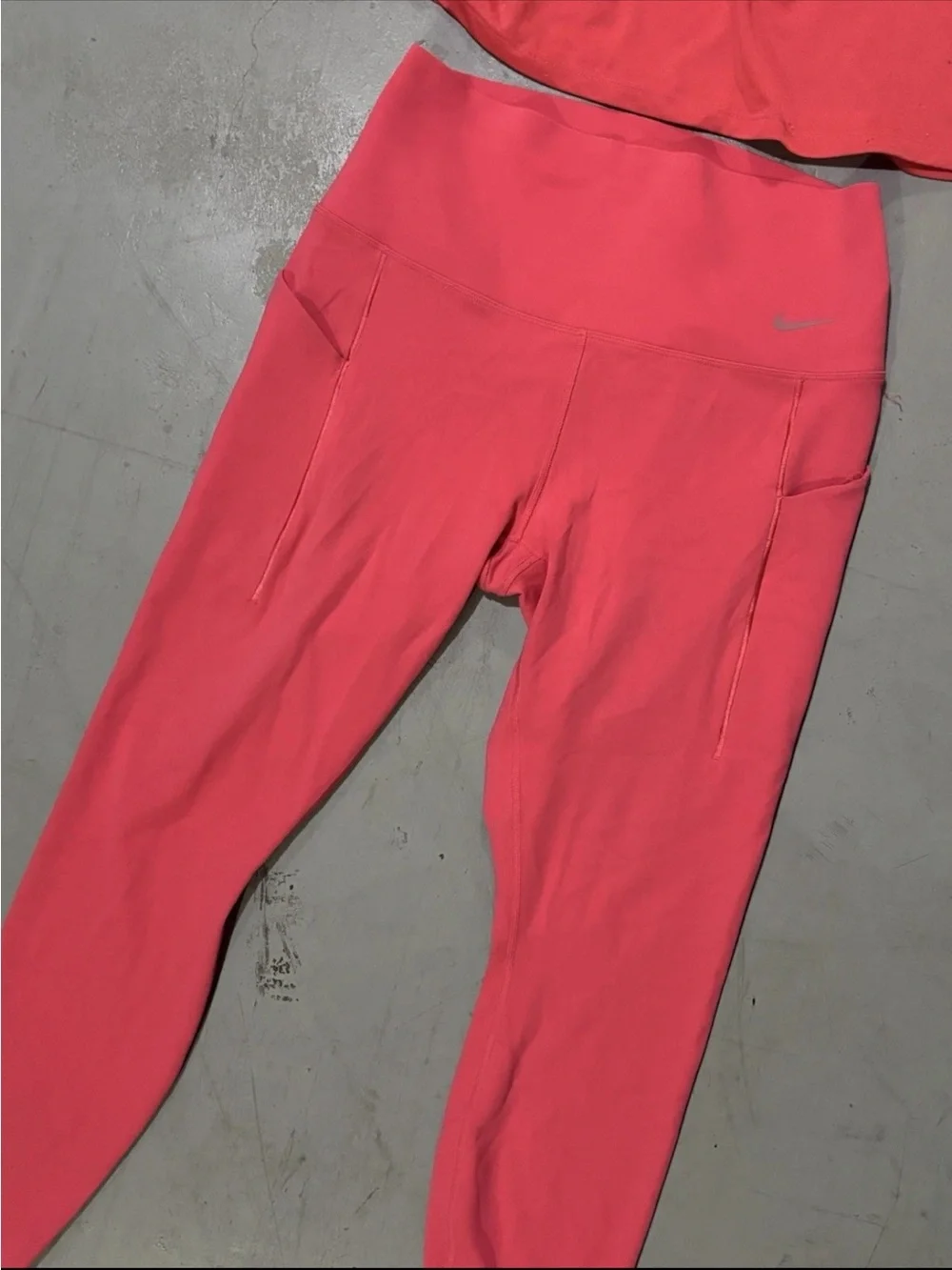 Nike Universa High Waisted 7/8 Leggings M One Classic Tank L  Bundle Aster Pink